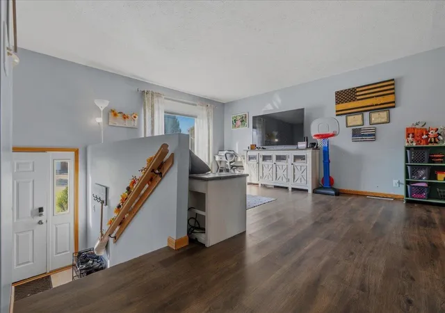 Photo 4 of Single family home for sale at 128 Brant Dr, Marietta, OH 45750 | MLS# 226039803 | Listing updated on 2026-10-26