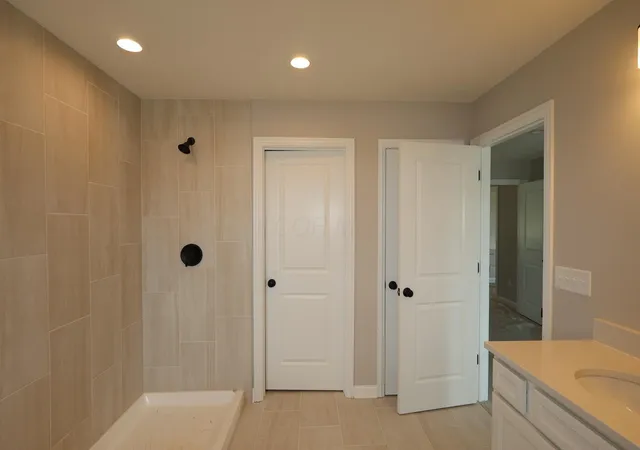 Photo 20 of Sale Pending at 545 Fadley Loop E, Delaware, OH 43015 | MLS# 226015642 | Listing updated on 2026-09-14