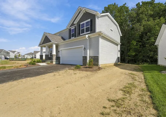 Photo 2 of Single family home for sale at 3848 Colts Reign Dr, Powell, OH 43065 | MLS# 226017791 | Listing updated on 2026-09-30