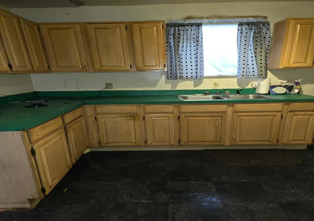 Photo 3 of Sale Pending at 316 Midland Ave, Columbus, OH 43223 | MLS# 226018480 | Listing updated on 2026-10-01