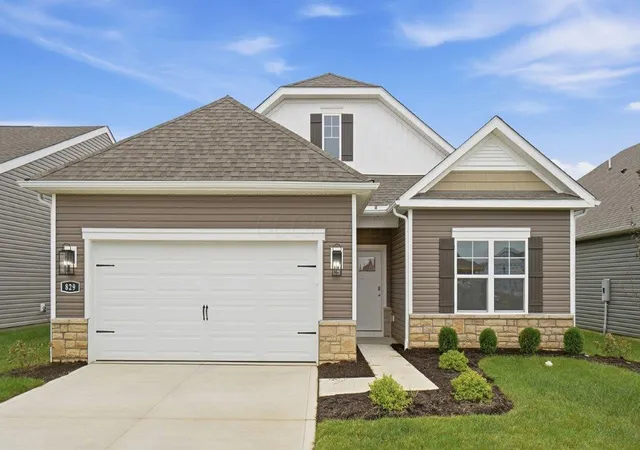 Photo 3 of Single family home for sale at 829 S Kintner Pkwy, Sunbury, OH 43074 | MLS# 226019039 | Listing updated on 2026-09-23