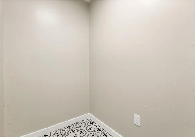 Photo 3 of House for sale at 1951-1953 Westfield Dr S, Columbus, OH 43223 | MLS# 226021077 | Listing updated on 2026-09-04