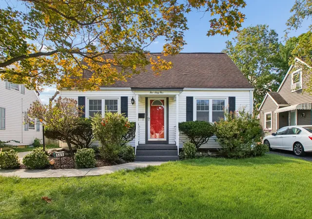 Photo 1 of Single family home for sale at 565 Northridge Rd, Columbus, OH 43214 | MLS# 226035109 | Listing updated on 2026-09-27