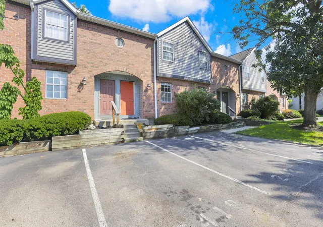 Photo 3 of Condo for sale at 2418 Carolina Ave #5, Columbus, OH 43229 | MLS# 226033760 | Listing updated on 2026-09-18