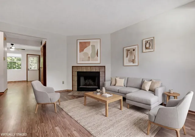 Photo 4 of Condo for sale at 2418 Carolina Ave #5, Columbus, OH 43229 | MLS# 226033760 | Listing updated on 2026-09-18