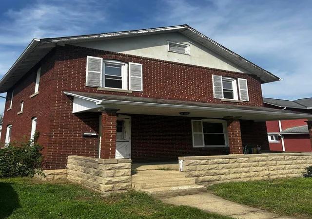 Photo 1 of Single family home for sale at 273 Woods Ave, Newark, OH 43055 | MLS# 226035882 | Listing updated on 2026-10-24