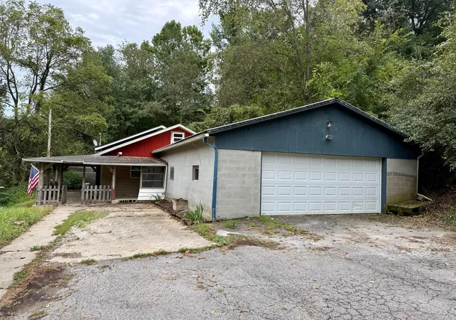 Photo 1 of Single family home for sale at 14856 Brushy Frk Rd Se, Heath, OH 43056 | MLS# 226023352 | Listing updated on 2026-09-20