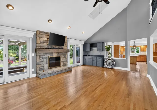 Photo 3 of Single family home for sale at 206 Baranof W, Westerville, OH 43081 | MLS# 226033685 | Listing updated on 2026-09-18