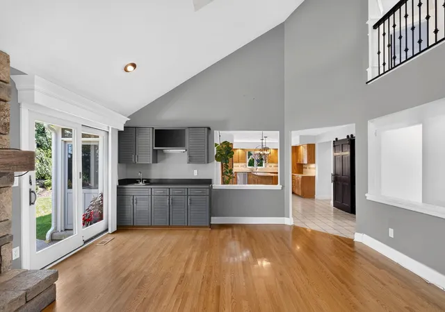 Photo 4 of Single family home for sale at 206 Baranof W, Westerville, OH 43081 | MLS# 226033685 | Listing updated on 2026-09-18
