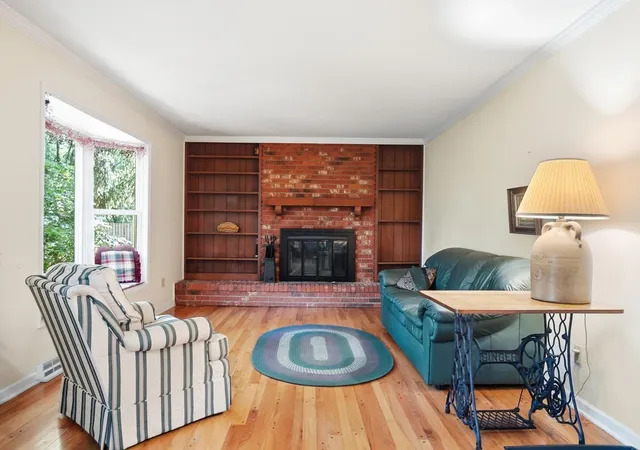 Photo 3 of Single family home for sale at 238 Halligan Ave, Worthington, OH 43085 | MLS# 226025382 | Listing updated on 2026-09-04