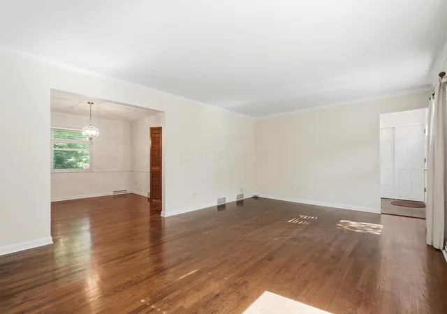 Photo 4 of Single family home for sale at 238 Halligan Ave, Worthington, OH 43085 | MLS# 226025382 | Listing updated on 2026-10-27