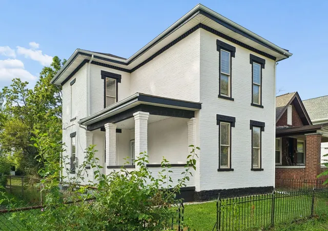 Photo 2 of Single family home for sale at 1171 Atcheson St, Columbus, OH 43203 | MLS# 226033989 | Listing updated on 2026-09-10