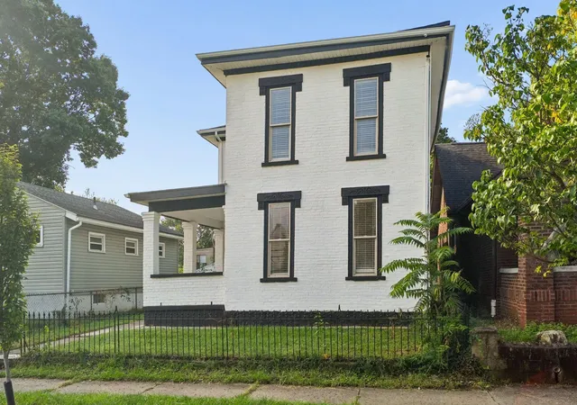 Photo 3 of Single family home for sale at 1171 Atcheson St, Columbus, OH 43203 | MLS# 226033989 | Listing updated on 2026-09-24