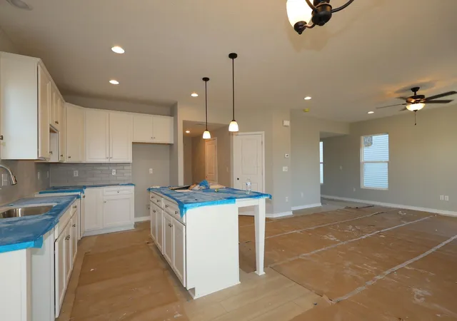 Photo 4 of Sale Pending at 5924 Creekview Dr, Powell, OH 43065 | MLS# 226025080 | Listing updated on 2026-09-29