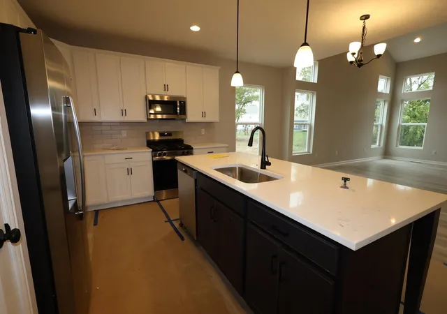Photo 3 of Single family home for sale at 47 Englewood Rd, Commercial Point, OH 43116 | MLS# 226025692 | Listing updated on 2026-10-05
