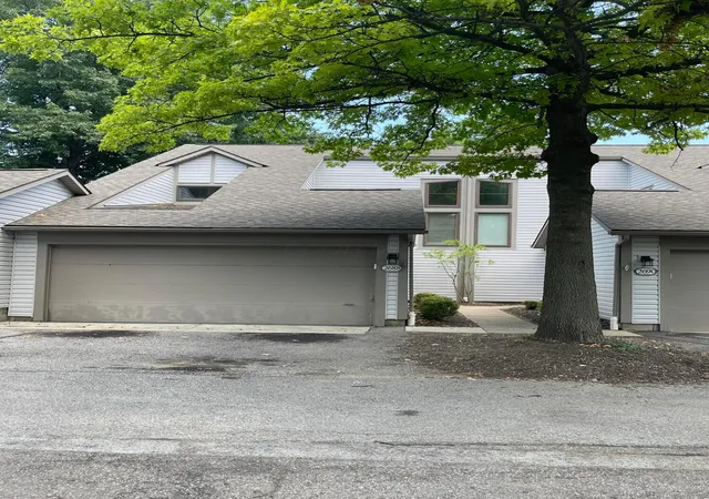 Photo 1 of Condo for sale at 2688 Woodland Trl Dr, Columbus, OH 43231 | MLS# 226035171 | Listing updated on 2026-10-01