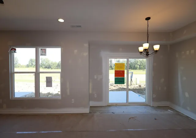 Listing Photo 5 - Condo for sale in building located at 5709 Dutch Ln, Powell, OH 43065