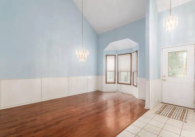 Listing Photo 4 - Condo for sale in building located at 1286 Millstone Sq, Westerville, OH 43081