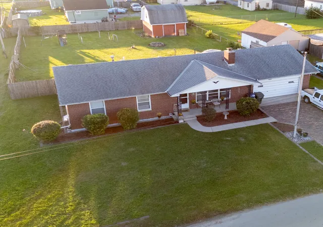Photo 1 of Single family home for sale at 3419 Lewis Rd, Columbus, OH 43207 | MLS# 226038212 | Listing updated on 2026-10-19