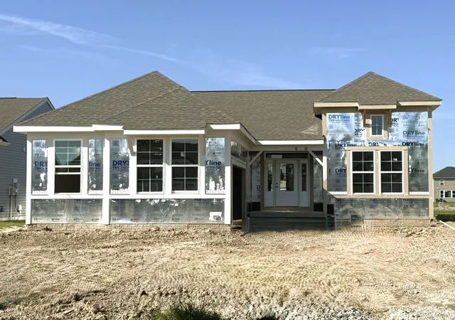 Photo 1 of Single family home for sale at 1693 Skyview Dr, Marysville, OH 43040 | MLS# 226026679 | Listing updated on 2026-10-07