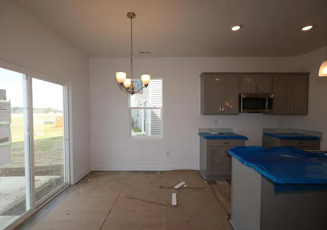 Photo 4 of Single family home for sale at 1171 Brittany Dr, Delaware, OH 43015 | MLS# 226026864 | Listing updated on 2026-10-26