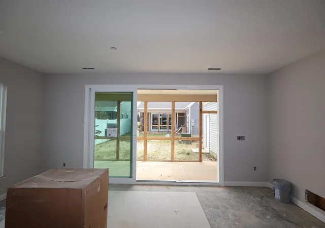 Photo 2 of Condo for sale at 4533 Corsican Loop E, Hilliard, OH 43026 | MLS# 226026873 | Listing updated on 2026-09-30
