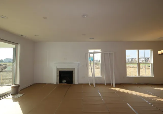 Listing Photo 1 - Condo for sale in building located at 4529 Corsican Loop E, Hilliard, OH 43026