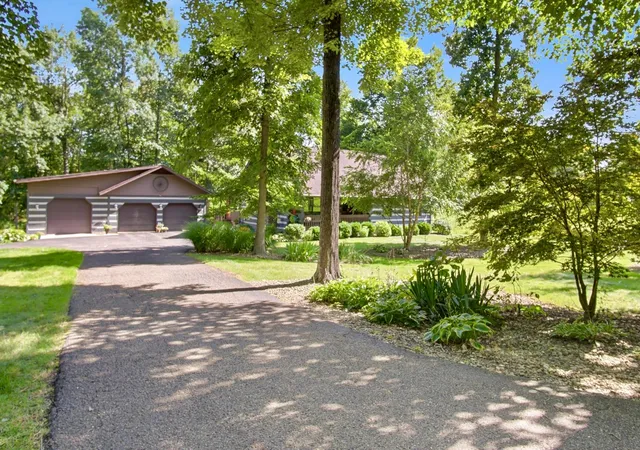 Photo 2 of Single family home for sale at 2630 Red Fox, Duncan Falls, OH 43734 | MLS# 226033947 | Listing updated on 2026-09-19