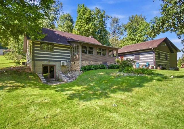 Photo 3 of Single family home for sale at 2630 Red Fox, Duncan Falls, OH 43734 | MLS# 226033947 | Listing updated on 2026-09-19