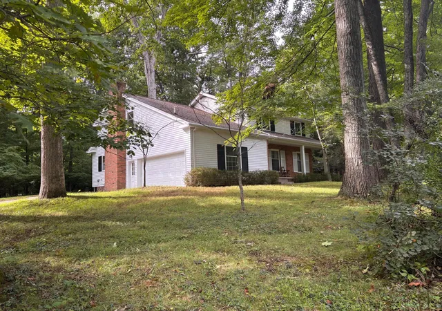 Photo 3 of Single family home for sale at 101 Rand Dr, Gambier, OH 43022 | MLS# 226027245 | Listing updated on 2026-10-09