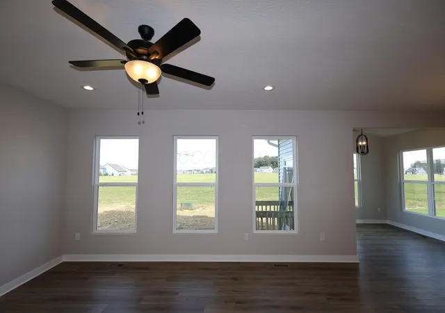 Photo 2 of Single family home for sale at 3928 Maize View Dr, Delaware, OH 43015 | MLS# 226027364 | Listing updated on 2026-10-28