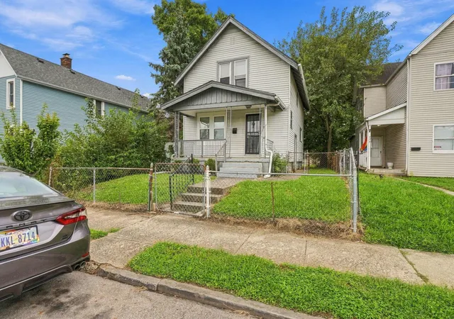 Photo 1 of Single family home for sale at 771 Campbell Ave, Columbus, OH 43222 | MLS# 226035772 | Listing updated on 2026-09-18