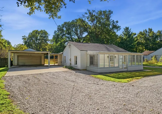 Photo 2 of Single family home for sale at 5450 Swisher Rd, Groveport, OH 43125 | MLS# 226027754 | Listing updated on 2026-09-15