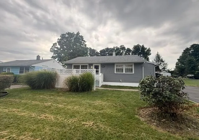 Photo 2 of Single family home for sale at 1153 Acton Rd, Columbus, OH 43224 | MLS# 226033582 | Listing updated on 2026-10-08