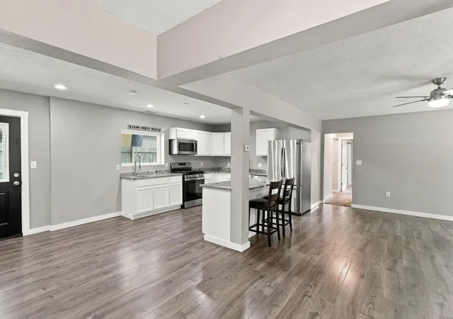 Photo 2 of Single family home for sale at 88 S 31st Street, Newark, OH 43055 | MLS# 226028789 | Listing updated on 2026-10-05