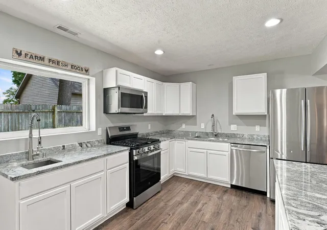Photo 3 of Single family home for sale at 88 S 31st Street, Newark, OH 43055 | MLS# 226028789 | Listing updated on 2026-10-05