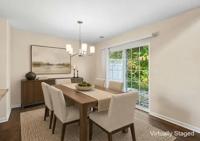 Listing Photo 5 - Condo for sale in building located at 265 Lake Cvs Dr, Delaware, OH 43015