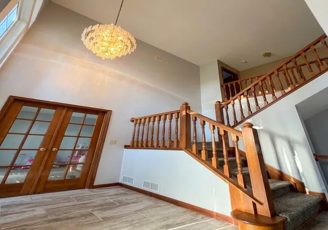 Photo 2 of Single family home for sale at 672 N Starr Dr, Pickerington, OH 43147 | MLS# 226028807 | Listing updated on 2026-09-10