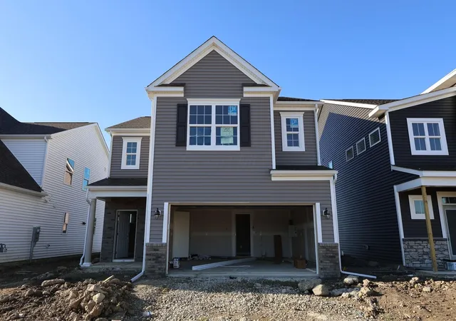 Photo 1 of Sale Pending at 5914 Creekview Dr, Powell, OH 43065 | MLS# 226029602 | Listing updated on 2026-09-28