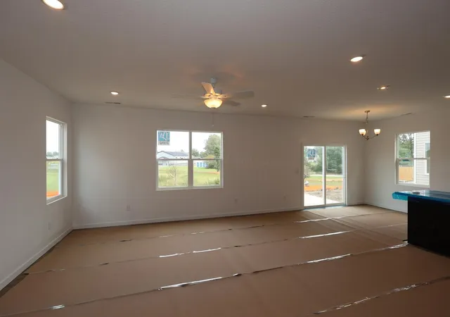 Photo 2 of Single family home for sale at 1015 Dawsons Dr, Hebron, OH 43025 | MLS# 226029626 | Listing updated on 2026-10-05