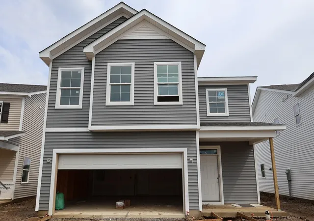 Photo 1 of Single family home for sale at 1019 Dawsons Dr, Hebron, OH 43025 | MLS# 226029641 | Listing updated on 2026-09-15