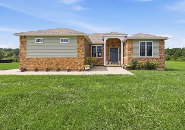 Photo 1 of Single family home for sale at 3197 Smeltzer Rd, Marion, OH 43302 | MLS# 226029783 | Listing updated on 2026-09-09