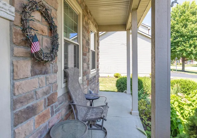 Photo 4 of Single family home for sale at 105 Alder Ct, Pataskala, OH 43062 | MLS# 226034013 | Listing updated on 2026-09-12