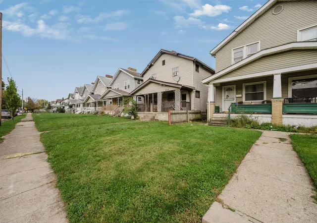 Photo 1 of House for sale at 630 S Ogden Ave, Columbus, OH 43204 | MLS# 226030229 | Listing updated on 2026-10-20