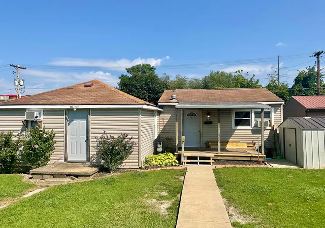 Photo 2 of Sale Pending at 118 W Jefferson St, New Lexington, OH 43764 | MLS# 226030012 | Listing updated on 2026-10-01