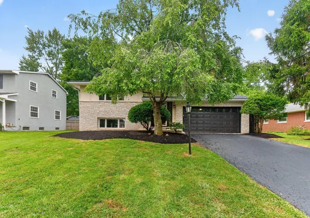 Photo 4 of Single family home for sale at 4097 Pegg Ave, Columbus, OH 43214 | MLS# 226033967 | Listing updated on 2026-09-17