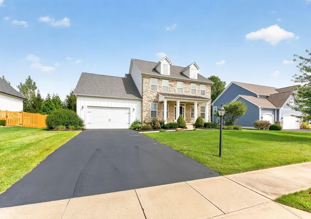 Photo 3 of Single family home for sale at 2261 Woodstock Ave, Lewis Center, OH 43035 | MLS# 226030328 | Listing updated on 2026-09-23
