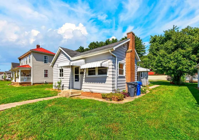 Photo 2 of Single family home for sale at 744 3rd Street, Logan, OH 43138 | MLS# 226030379 | Listing updated on 2026-09-10