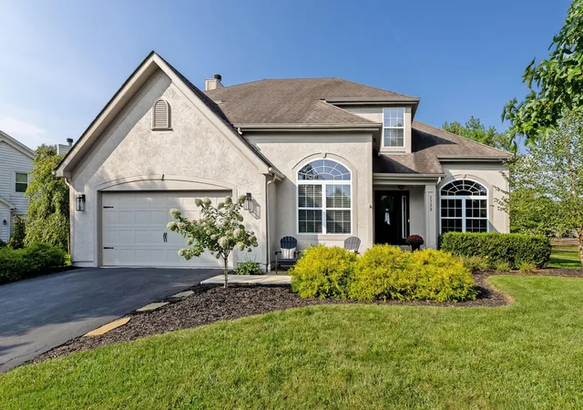 Photo 1 of Single family home for sale at 1739 Harrison Pond Dr, New Albany, OH 43054 | MLS# 226034057 | Listing updated on 2026-09-14