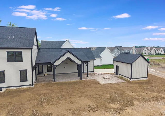 Photo 3 of Single family home for sale at 5466 Evans Farm Dr, Lewis Center, OH 43035 | MLS# 226033782 | Listing updated on 2026-09-15